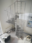 Foto de Escaleras metálicas para casa: solución funcional para espacios modernos