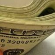 MÁS PREOCUPACIONES POR SU PROBLEMA DE DINERO