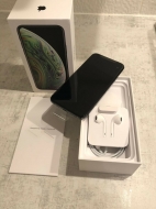Apple iPhone Xs 64gb € 400 iPhone Xs Max 64gb € 430 iPhone X 64gb € 300
