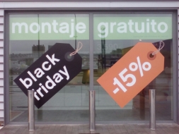 Èggo Kitchen House aplica un 15% de descuento a sus muebles de cocina en el Black Frid