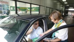 Consejos para los que viajan en coche de alquiler