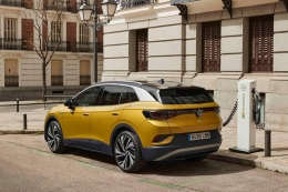 ¿Coche eléctrico o de combustión? La comparativa definitiva con modelos reales de QUADIS Marzá