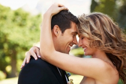 Como enamorar a un hombre más joven