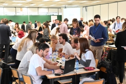 25 grandes empresas acuden a la Universitat Politècnica de València en busca de talento