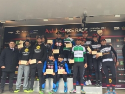 Tiago Ferreira y Raiza Goulâo campeones de la Andalucía Bike Race 
