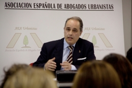 Los mejores Abogados de Urbanismo están en la Asociación Española de Abogados Urbanistas.