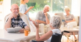 Consejos prácticos para el cuidado de ancianos en el hogar
