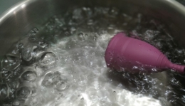 Mi primera vez probando una copa menstrual.