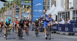 Kittel vence la última etapa y la general del Dubai Tour