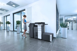 Konica Minolta lanza la serie bizhub 558, tecnología punta para oficinas inteligentes