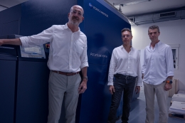 La incorporación de la KM-1e de Konica Minolta, un salto de calidad sin precedentes en La Imprenta CG