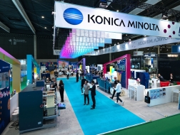 Konica Minolta presenta el prototipo AccurioLabel de próxima generación en Labelexpo 2025