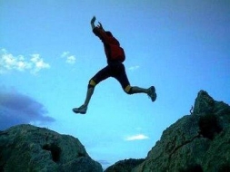 La ciencia detrás de la respuesta de 'luchar o huir': cómo reacciona nuestro cuerpo al salir corriendo
