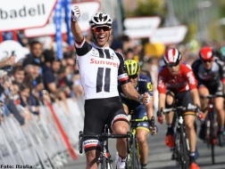 Vuelta al País Vasco : Matthews vence la 1a etapa 