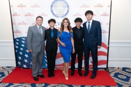 Paola Vivas recibe en EE. UU el President’s Volunteer Service Award (PVSA)