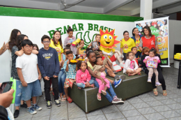 Entrega de juguetes a los niños de Remar ONG Brasil