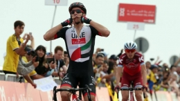 COSTA GANADOR ETAPA REINA Y LÍDER EN ABU DHABI