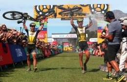 STIRNEMANN Y SCHURTER GANADORES DE LA ABSA CAPE EPIC 2017