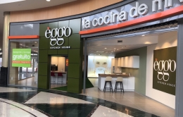 Èggo cocinas forma a su equipo para ofrecer una venta experiencial en sus tiendas