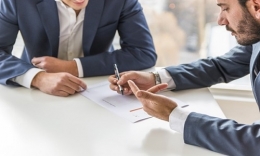 Cómo son los trabajos que realizan los Asesores Financieros