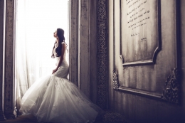 Vestidos de novia y accesorios