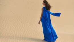 Trends in Women's Silk Dresses and Tunics for 2024